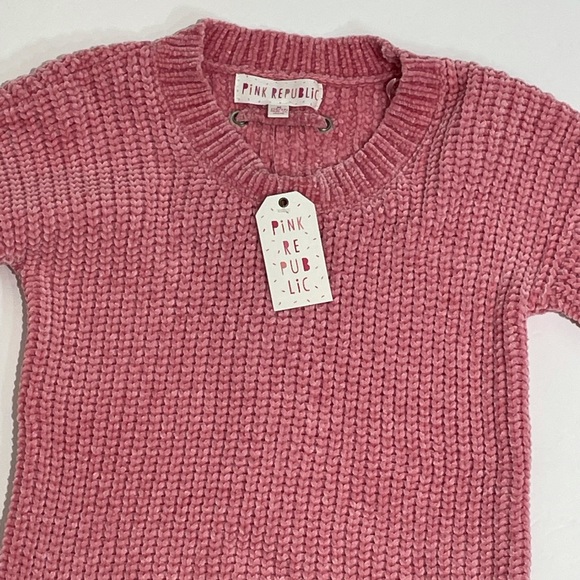 Pink Republic Juniors' Pink Sweater - Picture 3 of 9